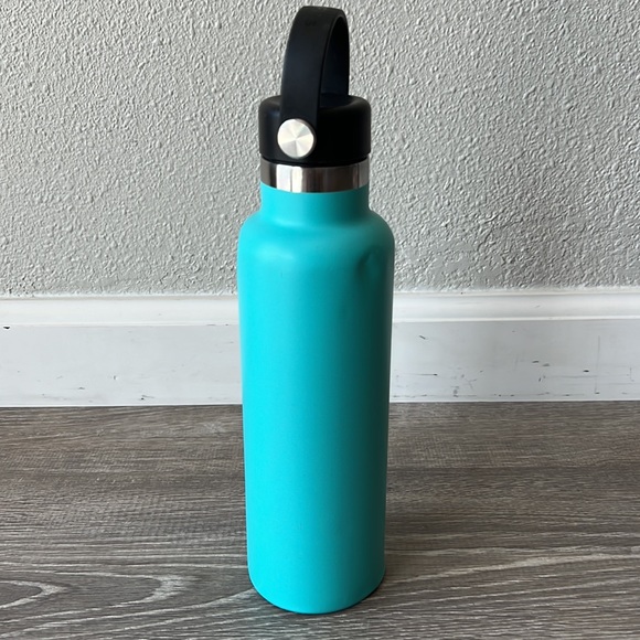 Teal 21 Oz Stainless Steel Hydroflask - Picture 3 of 10